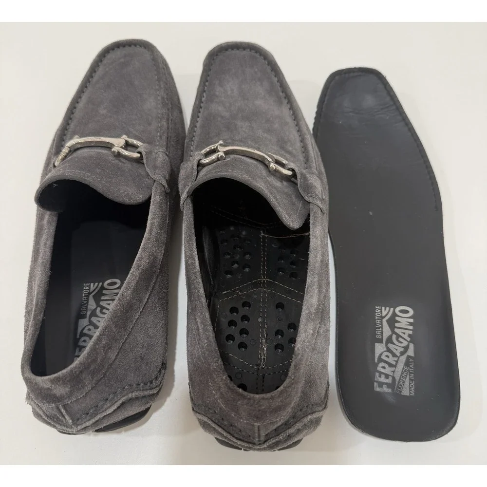 Salvatore Ferragamo Gancini Bit Grey Suede Driving loafers Mens US 9D‎
